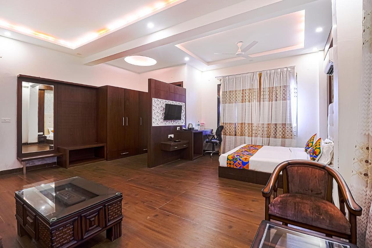 Fabhotel Swess Grand 아그라 외부 사진