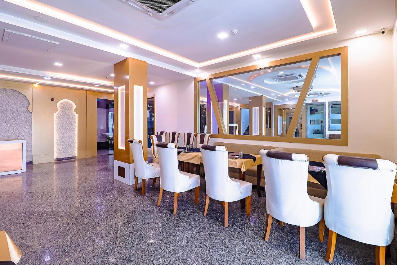 Fabhotel Swess Grand 아그라 외부 사진